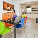In With Kitchen